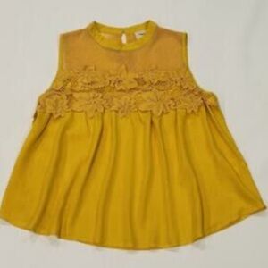 I. Madeline top size large